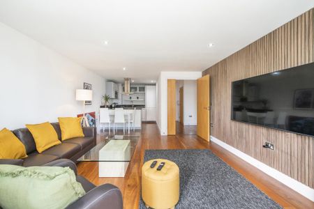 1 bedroom flat to rent - Photo 2