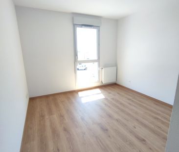 Location Appartement 3 pièces 62m² BRUGUIERES 31150 - Photo 3
