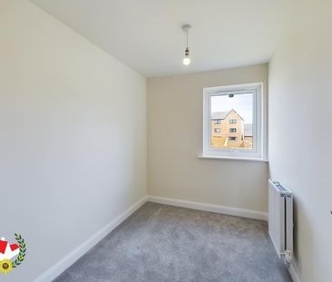 Luton Close, Yate, Bristol - Photo 2