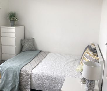 4 Albert Street - Photo 1