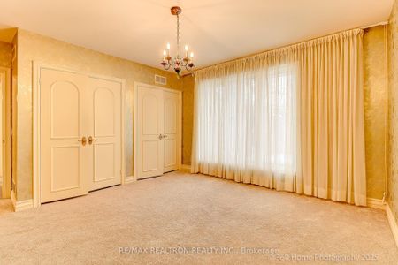 For Lease - 29 Sultana Avenue, Toronto, Ontario - Photo 2