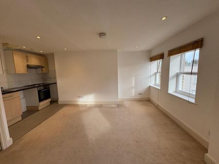 1 bedroom apartment to rent - Photo 2