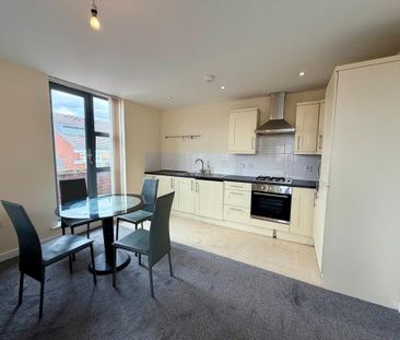 2 bedroom flat to rent - Photo 6