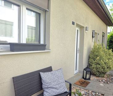 Charmantes 4.5-Zimmer-Doppelhaushälfte in ruhiger Lage in Füllinsdorf - Photo 1