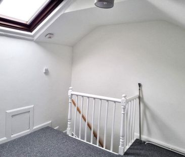 3 bedroom Terraced House to rent - Photo 6