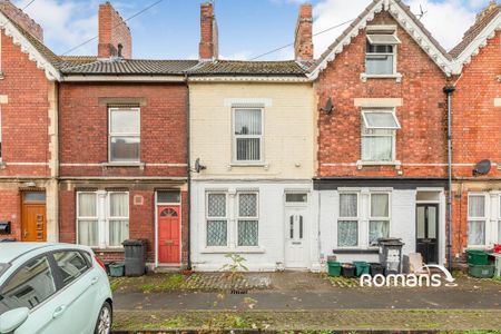 2 bedroom terraced house to rent - Photo 5