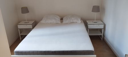 Location Appartement 2 pièces 33m² ORLEANS 45000 - Photo 2
