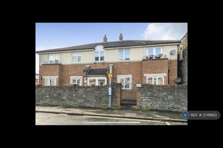 2 bedroom flat to rent - Photo 2