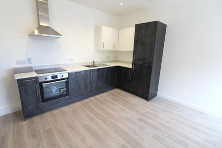 2 bedroom apartment to rent - Photo 3