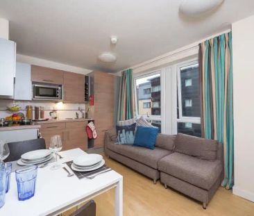 1 Bed Apartment - Photo 2