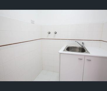 8/22 Dudley Street, West Melbourne, Vic 3003 - Photo 1