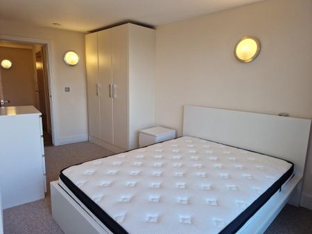 1 bedroom flat to rent - Photo 3