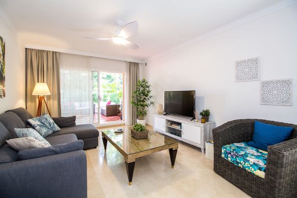 Ground Floor Apartment in Elviria - Photo 1