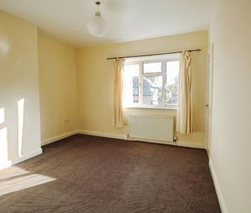 2 bedroom end of terrace house to rent - Photo 5