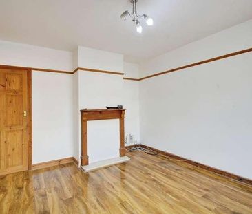 Ives Road, Langley, SL3 - Photo 2