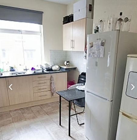 7 Bed - 20A Woodsley Road, Woodhouse, Leeds - LS3 1DT - Student - Photo 4