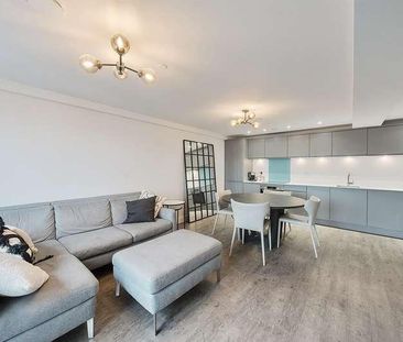 Silver Street, Reading, RG1 - Photo 1