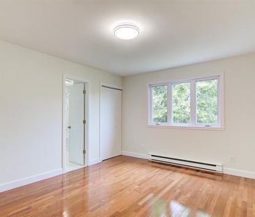 147 Rue de Lisbonne - Photo 2