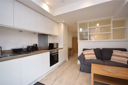 11, The Old School House, 5 Victoria Gardens, Hyde Park, Leeds, LS6 1FH - Photo 5