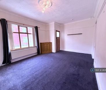 3 bedroom terraced house to rent - Photo 6