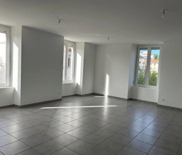 Appartement à louer 4 pièces 84.12m² - Photo 1