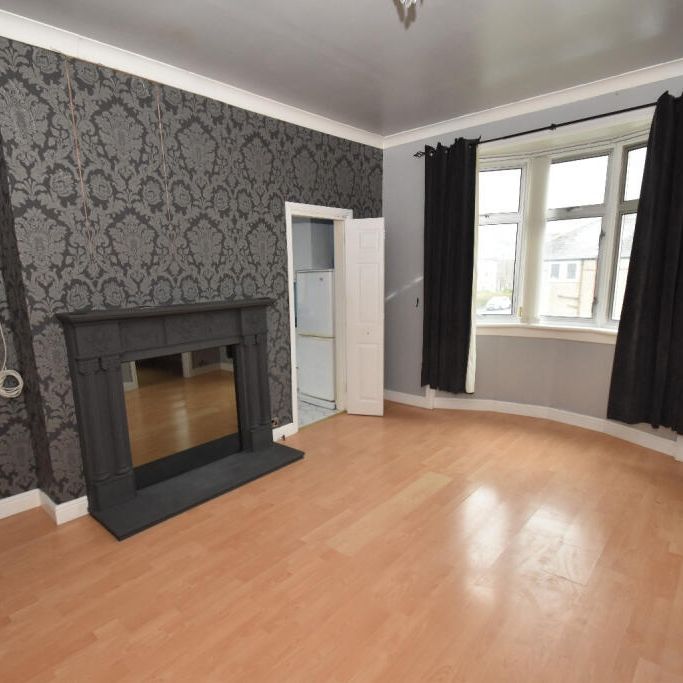 3 Bed Flat, Gladsmuir Road, G52 - Photo 1