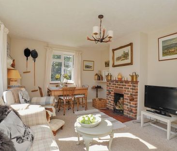 Petworth Road, Haslemere, Surrey, GU27 - Photo 1