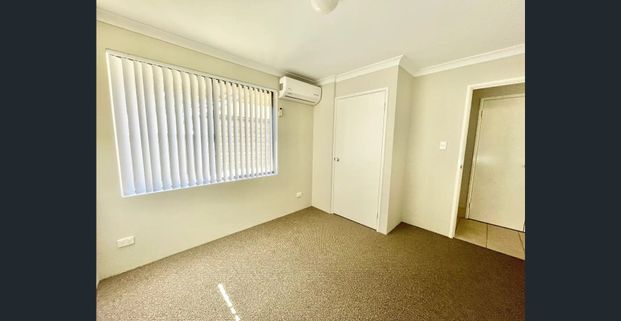 Convenient Location - Photo 1