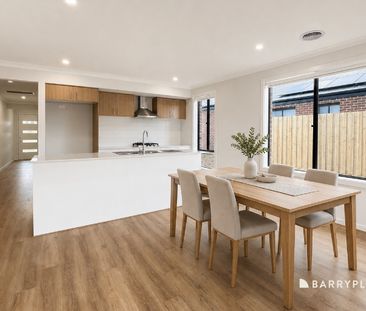 Brand-New Family Home with Solar Electricity - Photo 4