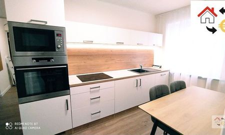 Voľný ihneď - Luxusný 3 izbový byt, kompletne zariadený pre náročných - Photo 2