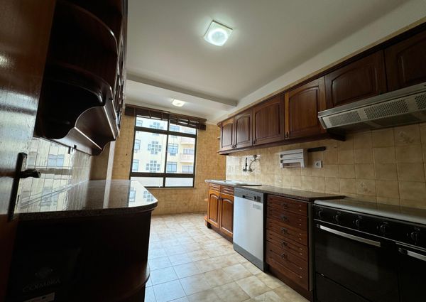 Apartamento T3 para Arrendamento na Quinta D. JOÃO