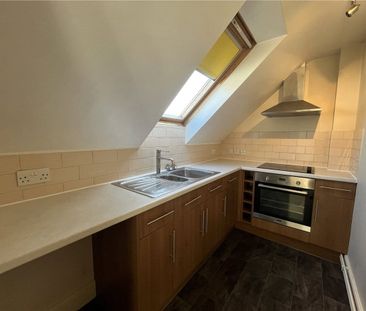 A well presented one bedroom apartment with allocated parking and p... - Photo 2