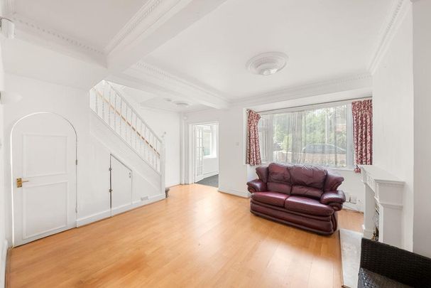 3 bedroom semi-detached house to rent - Photo 1