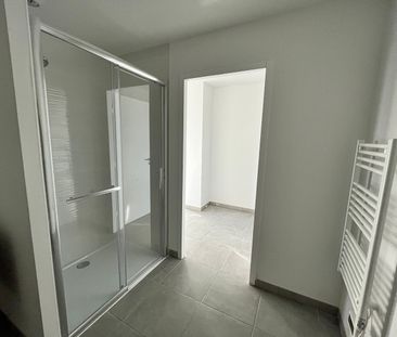 Location Appartement 1 pièce 29m² - Photo 3