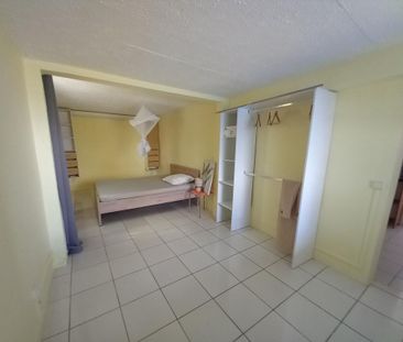 Location Maison 2 pièces 61m² LE GOSIER 97190 - Photo 2
