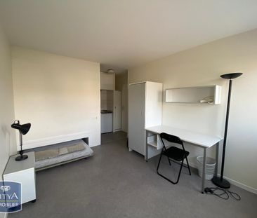 Location Appartement 1 pièce 16m² POITIERS 86000 - Photo 2