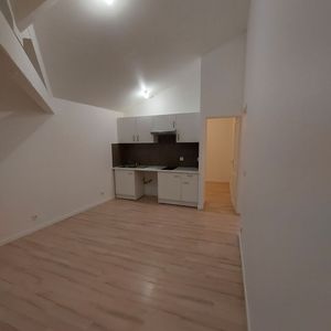 Aubagne centre ville, Appartement type 3 avec cave - Photo 2