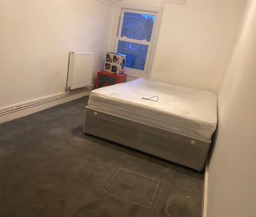 4 Bed Semi-Detached House, Torver Road, HA1 - Photo 2