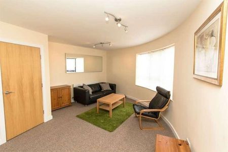 Bold Street, Hulme, Manchester, M15 - Photo 2