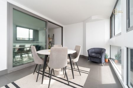 Furnished Apartment in Northbridge @ $830 Per Week - Photo 4