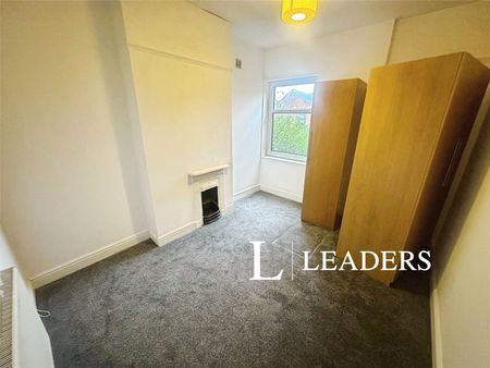 3 bedroom house to rent Claridge Road, Stoke-on-Trent, ST4 - Photo 3