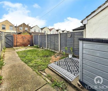 2 bedroom terraced house to rent - Photo 6