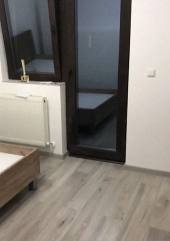 Apartament cu 2 camere, LOC PARCARE INCLUS, zona Lunca Cetatuii - Photo 3