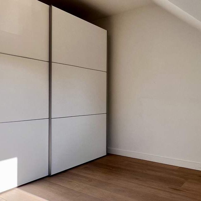 Appartement te huur in Lasne-Chapelle-Saint-Lambert voor € 795 met 1 slaapkamer - Foto 1