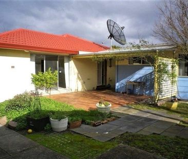 9 Kemp Ave , MOUNT WAVERLEY - Photo 3