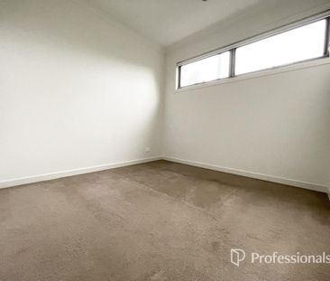 10/6-8 Jean Street, Cheltenham VIC 3192 - Photo 4
