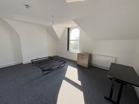 7 bedroom house share to rent - Photo 4