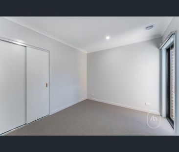 42 Madeira Drive, Truganina, Vic 3029 - Photo 1