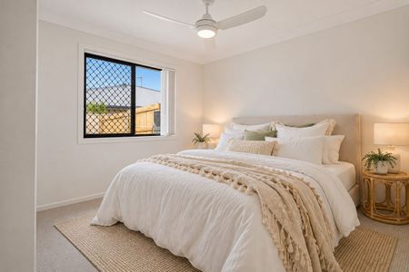 Modern, Easy-Care Living in Wollongbar - Photo 3