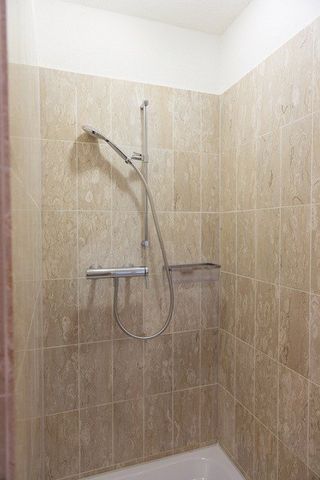 3.5 Zimmer, 86 m², 1. Stock - Photo 5